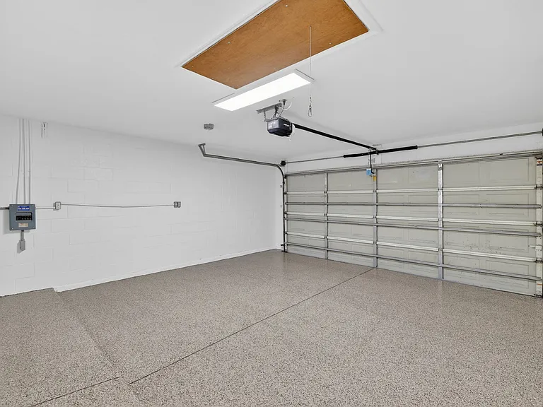2294 Knollwood Dr — Photo 22
