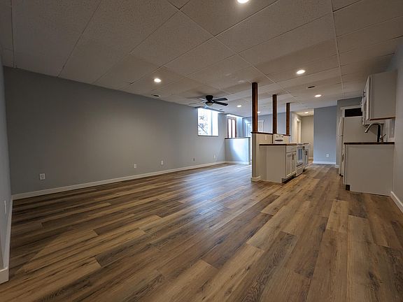 4th image of 106 1st St S Suite 1