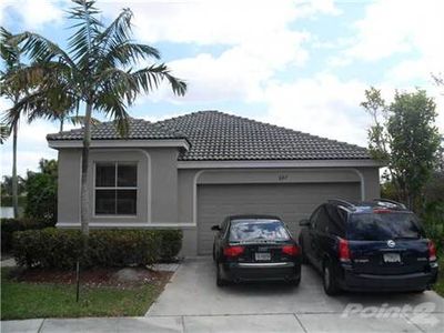 687 Live Oak Ln, Fort Lauderdale, FL, 33327