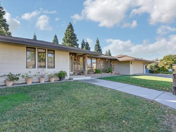 1680 Sharon Dr, Yuba City, CA 95993