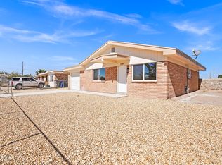274 Caribe Cir, El Paso, TX 79927