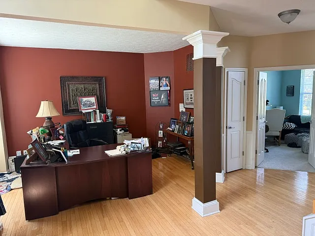 Cirrus Dr — Photo 26
