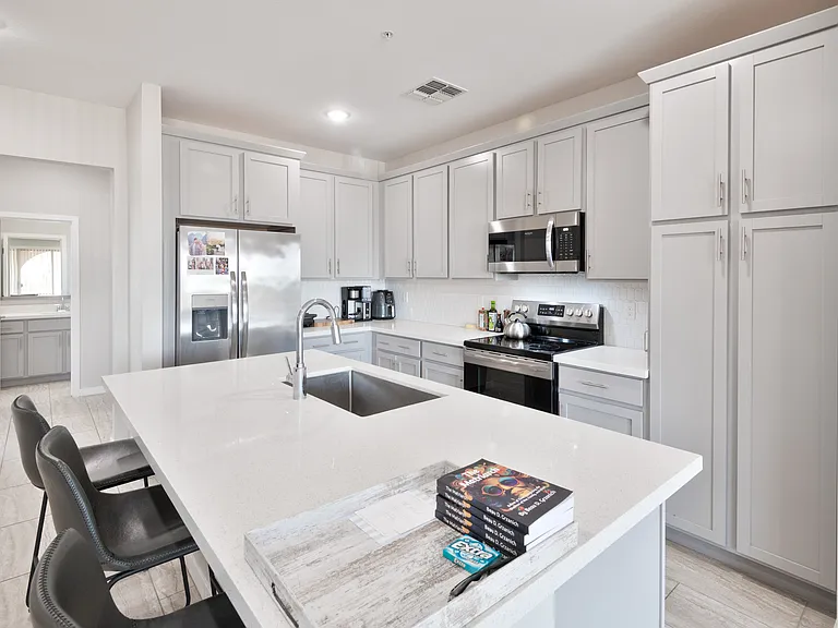155 N Lakeview Blvd #268 — Photo 5