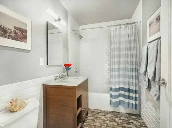 230 West 78th Street image 9 of 14