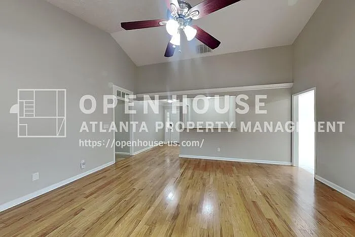 4620 Hampton Square Dr — Photo 4