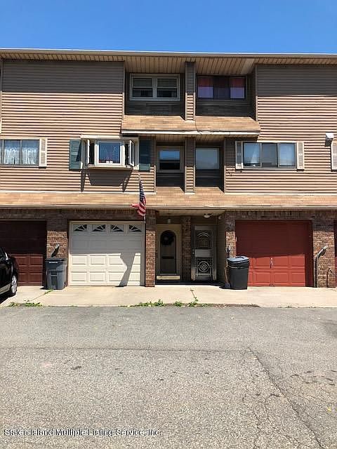 1st image of 19 Ramsey Ln