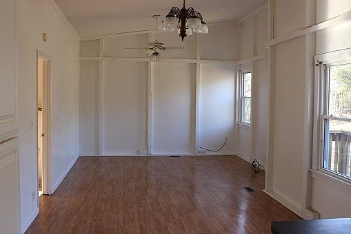 2nd image of 3119 Ella West Cir
