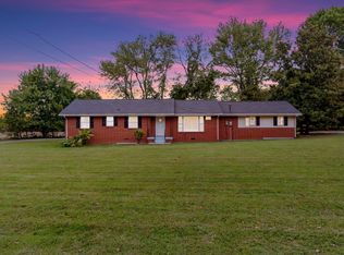 7044 Bethel Rd, Greenbrier, TN 37073