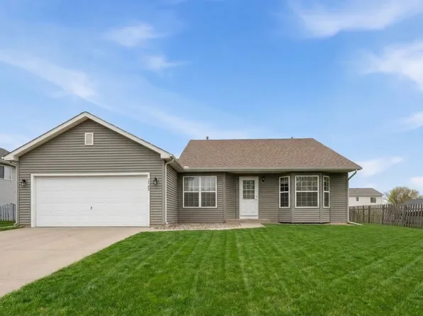 3708 Pebble Crk, McHenry, IL 60050