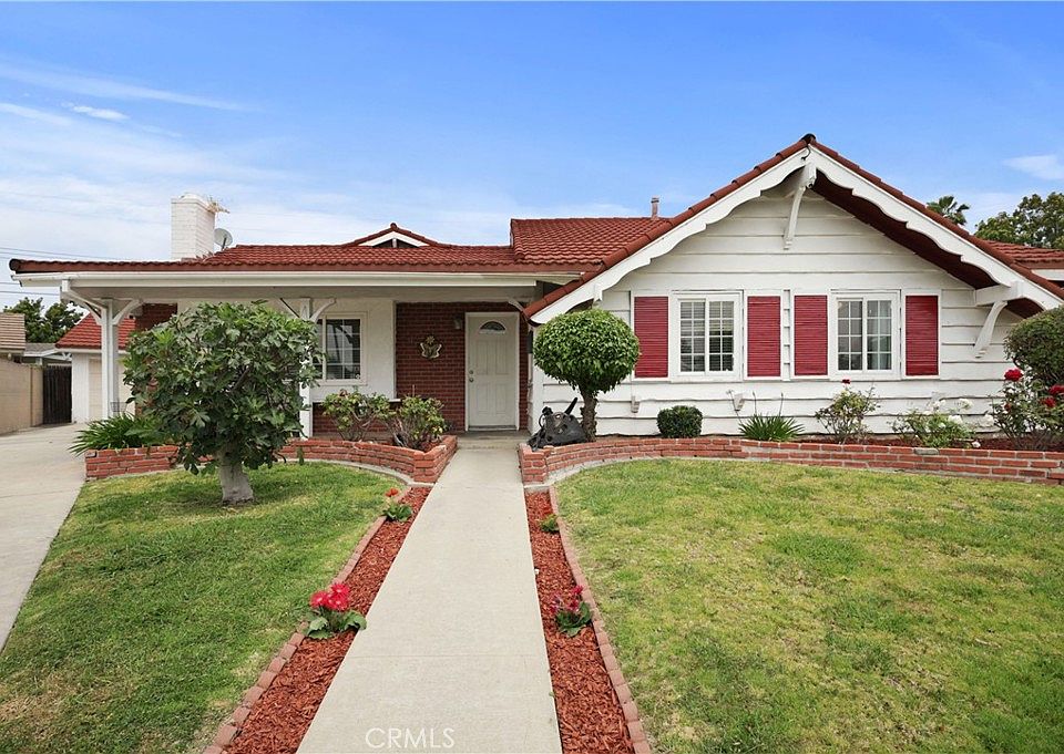 1st image of 15843 Shadywood Ct