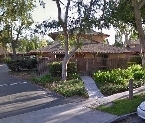 1st image of 236 Red Oak Dr E APT S