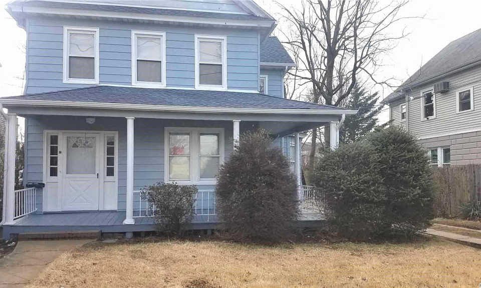 1st image of 8 Bernard St #8