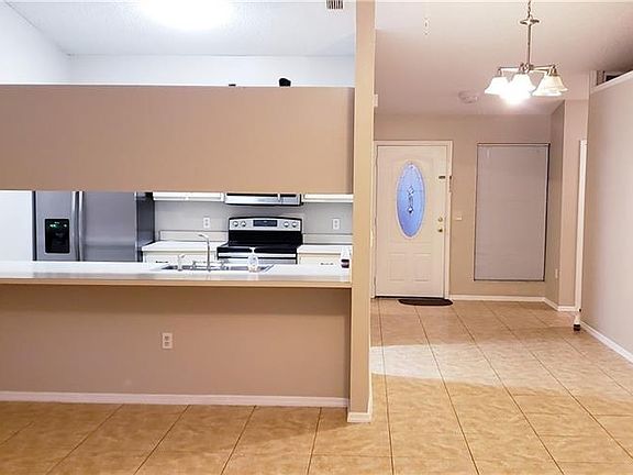 4th image of 5827 Talavera St