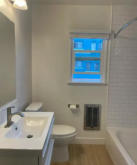1916 Carmen Ave #6 — Photo 8