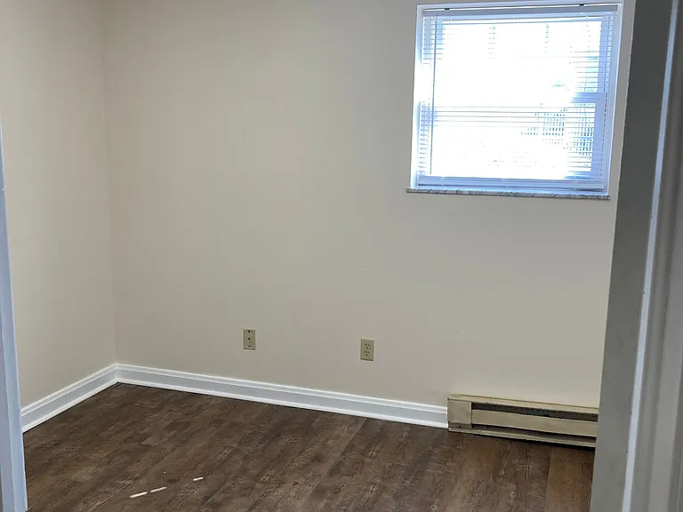 1102 Country Club Rd #1102A — Photo 11