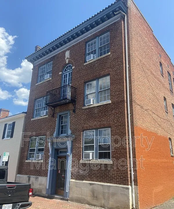 111 N Foushee St #1