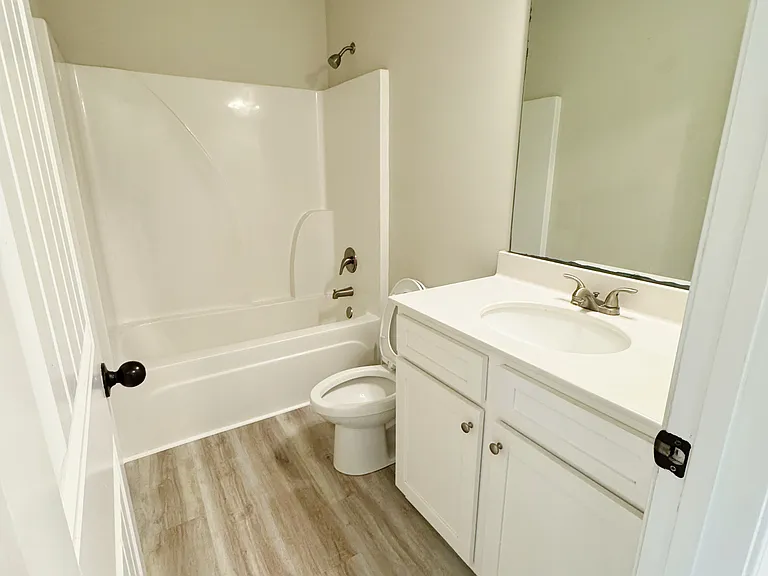 732 Sanctuary Ln — Photo 22