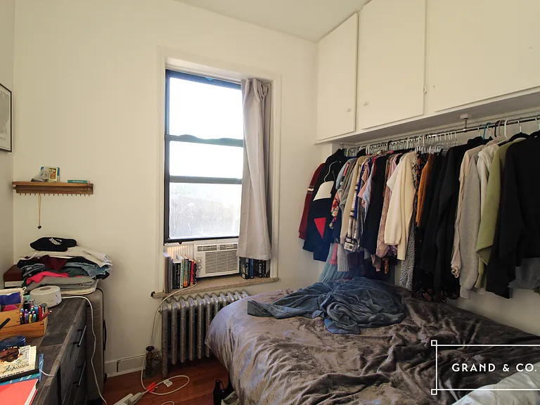14 Maujer St #14 — Photo 8