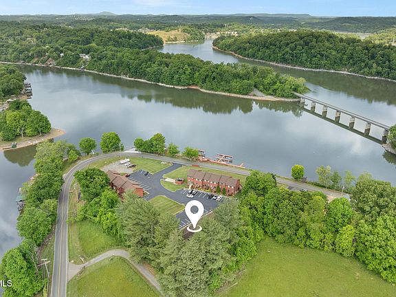 2nd image of 461 A Hodge Rd #4-J