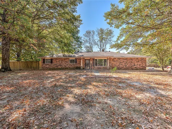 7883 W Wedington Dr, Fayetteville, AR 72704