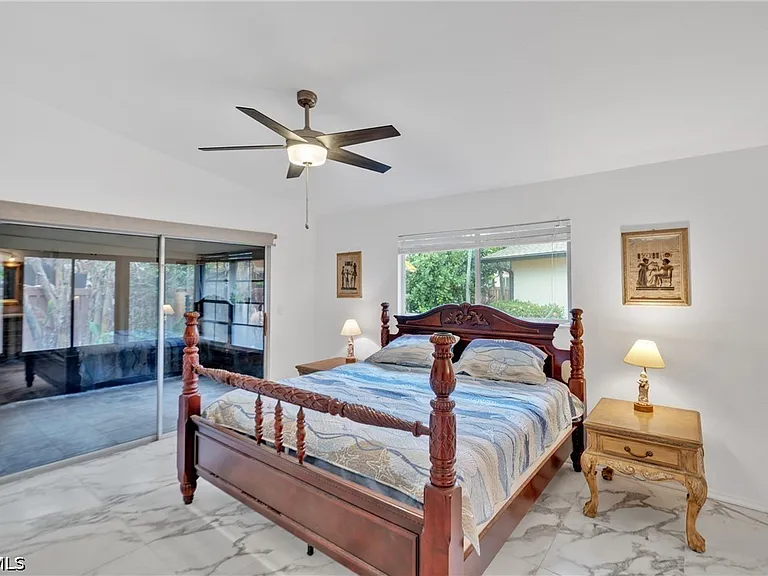 6511 Royal Woods Dr — Photo 22