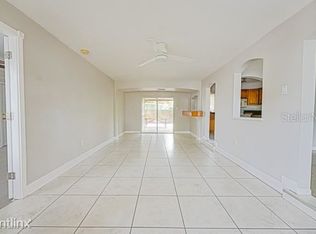 7250 Lynnwood Ave N, Saint Petersburg, FL 33710