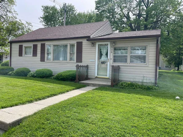 928 S Marion St, Bluffton, IN 46714