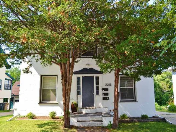 2218 Regent St APT 1, Madison, WI 53726