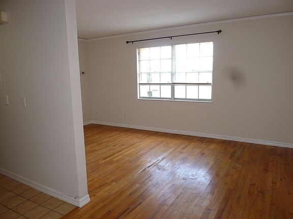4th image of 3221 W Swann Ave APT 7