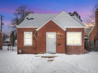 23241 Republic Ave, Oak Park, MI 48237