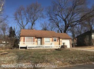 5061 NE Tarkio St, Kansas City, MO 64118