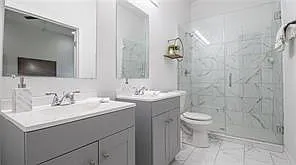 2833 S Derbigny St — Photo 11
