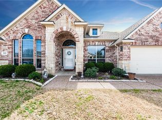 360 Cedar Crest Dr, Justin, TX 76247