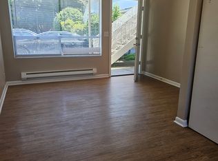 4255 Gilman Ave W APT 4, Seattle, WA 98199