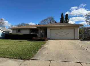 1816 N Concord Dr, Janesville, WI 53545