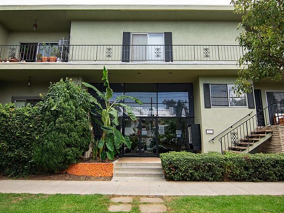 5th image of 1220 California Ave