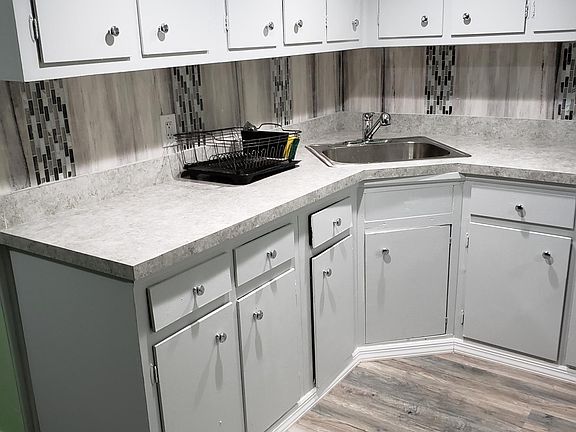 2nd image of 269 Crescent St