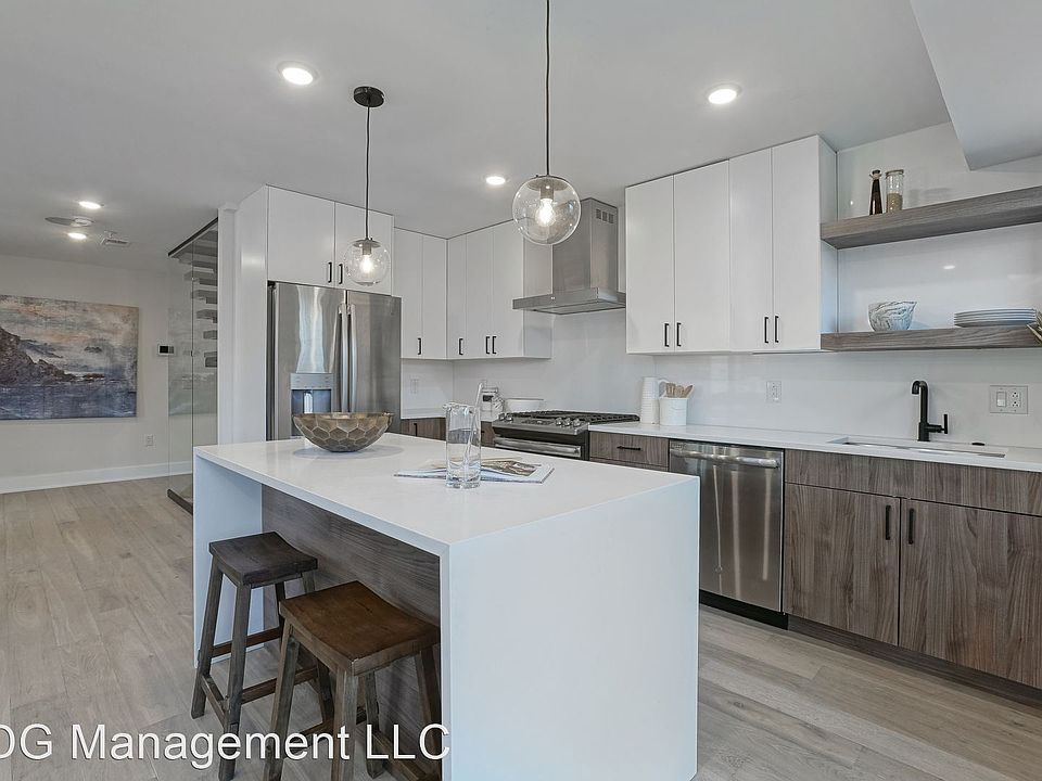 1st image of 1836 E York St #503