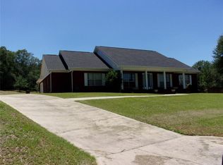 579 Oak Lake Dr, Enterprise, AL 36330