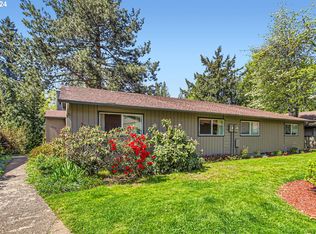 2953 NE 13th St, Gresham, OR 97030