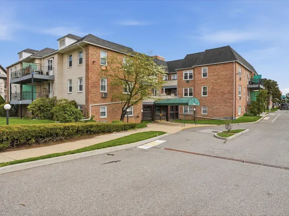 570 Broadway #A9, Lynbrook, NY 11563