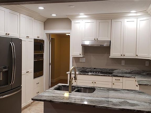 2nd image of 265 41st Ave NE
