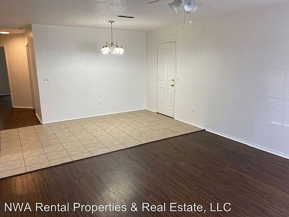 3rd image of 837 S Erika Ave