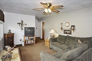 5th image of 139 Darragh Dr