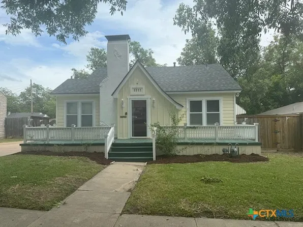 1111 N 2nd St, Temple, TX 76501