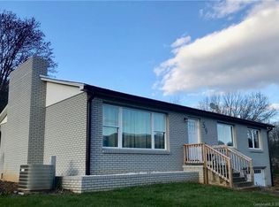 59 Honeycomb Dr, Waynesville, NC 28786