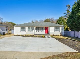 862 Clay Rd SW, Mableton, GA 30126