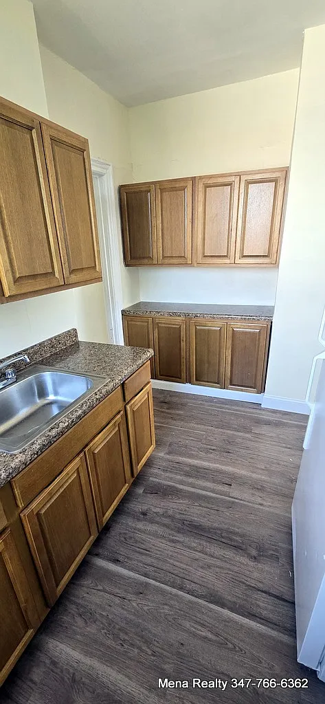 3 bed, $3,493 — Photo 3