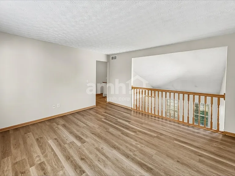 4436 Edgarton Dr — Photo 10