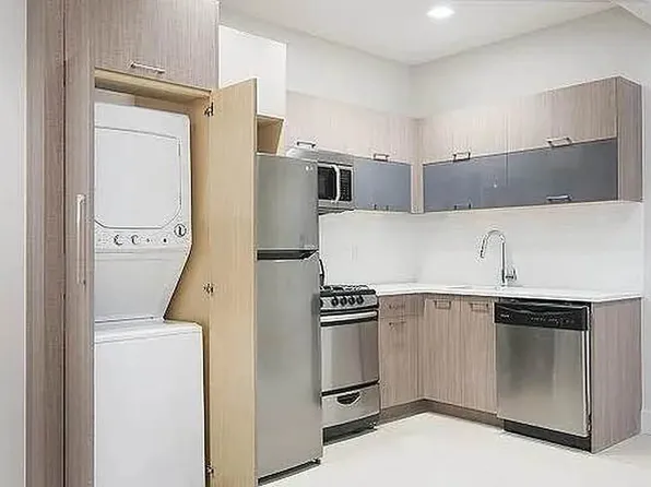 273 West 138th Street image 1 of 11